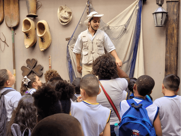 2O Projeto Escola no Barra World Shopping e Park