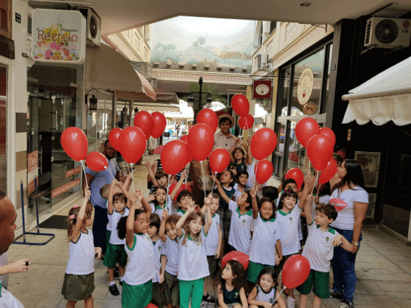 3O Projeto Escola no Barra World Shopping